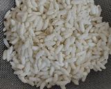 A picture of step 1 of Chatpati Bhel.