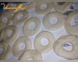 A picture of step 1 of Doughnut.