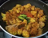 A picture of step 3 of Lunch box (Jeera rice,ajwain paratha, pili dal, gobhi aloo sabzi.