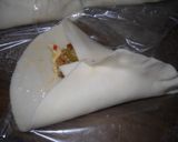 Foto del paso 8 de la receta: Empanadas con carne de parrillada desmechada