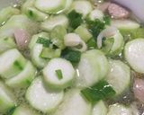 Foto langkah ke 3 dari resep Sop Oyong Bakso.