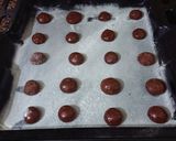 Foto del paso 6 de la receta: Galletitas de pasta de maní y chocolate