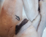 Foto del paso 1 de la receta: Merluza a la plancha con verduritas al vapor y vinagreta envejecida de ajos confitados