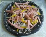 Foto langkah ke 3 dari resep Black pizza.