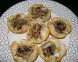 Foto del paso 8 de la receta: Flores de sardinas con hongos salteados