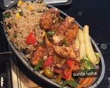 चिली पनीर सिजलर (chilli paneer sizzler recipe in Hindi) रेसिपी चरण 16 फोटो