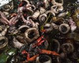 Foto langkah ke 3 dari resep Tumis Cumi Hitam ala #dapurraina.