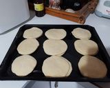 Foto del paso 5 de la receta: Guisadillas con dulce de harina (en panificadora)