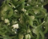 Foto del paso 2 de la receta: Salchichas con pimientos y champiñones