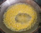 Foto langkah ke 6 dari resep Ayam Goreng Kremes.