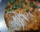 Foto langkah ke 4 dari resep Spatula (Seblak Spagheti Tulang Ayam).
