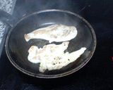 Foto del paso 1 de la receta: Gusanojaldres de pollo y pimiento🐛 - Gusanitos de hojaldre🍗
