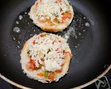 ब्रेड पिज़्ज़ा (Bread pizza recipe in hindi) रेसिपी चरण 3 फोटो