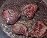 Foto langkah ke 3 dari resep Tenderloin Steak BBQ Sauce.