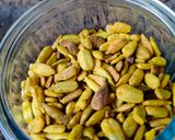 A picture of step 3 of Sunflower seeds mukhvas.