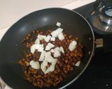 A picture of step 10 of Chana chat.