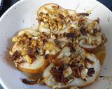 Foto del paso 2 de la receta: Peras frescas horneadas con miel, Gorgonzola y nueces variadas