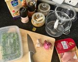 A picture of step 1 of Keto Chicken Kofta.