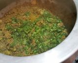 A picture of step 18 of Sohanjna alu matar(Indian horseradish with potato and peas).
