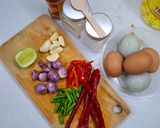 Foto langkah ke 1 dari resep Telur Brambang Terasi Favorit Keluarga.