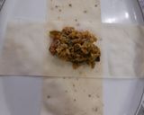 A picture of step 4 of Malai boti Box patties.