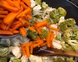 Foto del paso 4 de la receta: Verduras salteadas estilo oriental con quinoa