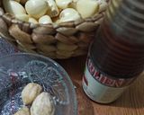 Foto langkah ke 1 dari resep Minyak Makblar : Andalan saat jurus cepat.