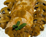 Foto del paso 5 de la receta: Lomo de cerdo con salsa de champiñones