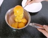A picture of step 2 of Refreshing homemade peach juice😋.