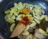 A picture of step 3 of Grapes Chutney.