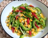 Foto langkah ke 4 dari resep Tumis jagung pare.