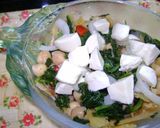 Foto del paso 11 de la receta: Ensalada tibia de bacalao y garbanzos