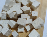 Foto del paso 1 de la receta: Tofu crujiente con arroz al curry