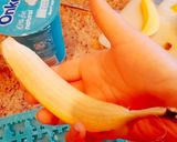 A picture of step 2 of Healthy mango smoothie.