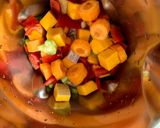 Foto del paso 3 de la receta: Sopa crema de calabacín en sopera eléctrica