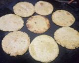 A picture of step 5 of Mini Tortillas(diet tortillas).
