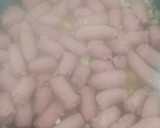 Foto del paso 3 de la receta: Salchichas de vino