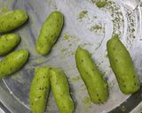A picture of step 3 of Kiwi Bread Chamcham.