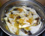 Foto langkah ke 4 dari resep Sup Jamur Telur Puyuh.