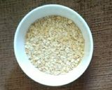 ओट्स मँगो शेक (oats mango shake recipe in marathi) रेसिपी स्टेप 2 फोटो 