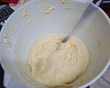 A picture of step 4 of Glutten-free Madeira cake.
