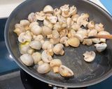 奶油蘑菇炒金瓜的食譜步驟2照片
