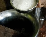 A picture of step 1 of Malai wali Lassi.