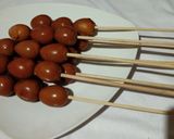 Foto langkah ke 6 dari resep Sate telur puyuh.