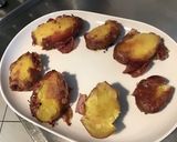 Une image de l'étape 8 de Pommes de terre fracassées aux graines de nigelle et ail (à la plancha).