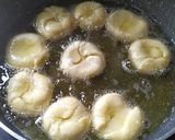 A picture of step 7 of Soft melting balushahi.