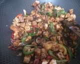Foto langkah ke 6 dari resep Tumis Tempe Kecap Cabe Gendot.