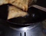 A picture of step 3 of Beef samosa.