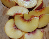 Foto del paso 2 de la receta: Ensalada veraniega de hojas verdes y frutas frescas