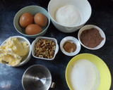 Foto del paso 1 de la receta: Bizcocho-corona de chocolate con nueces